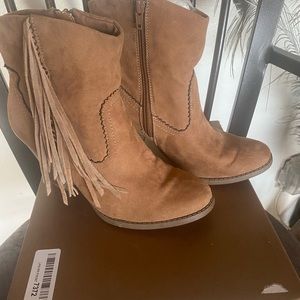 Brown Faux Leather Brown Fringe